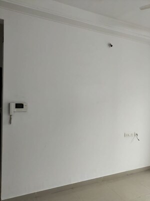 Room in 1 BHK Apartment at Hinjewadi – for Rent