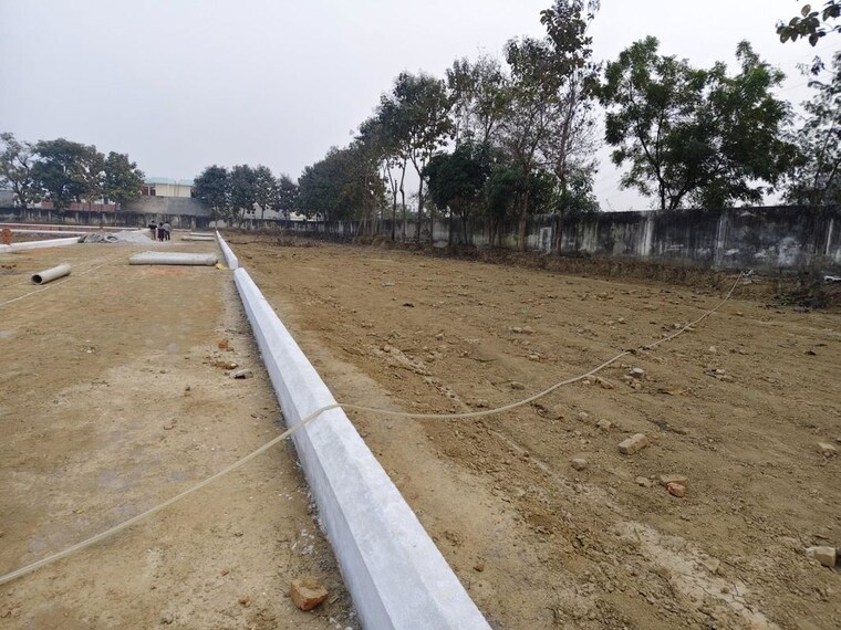 undefined, jankipuram  1000 Sq.Ft. Plot In Jankipuram Lucknow 9983630