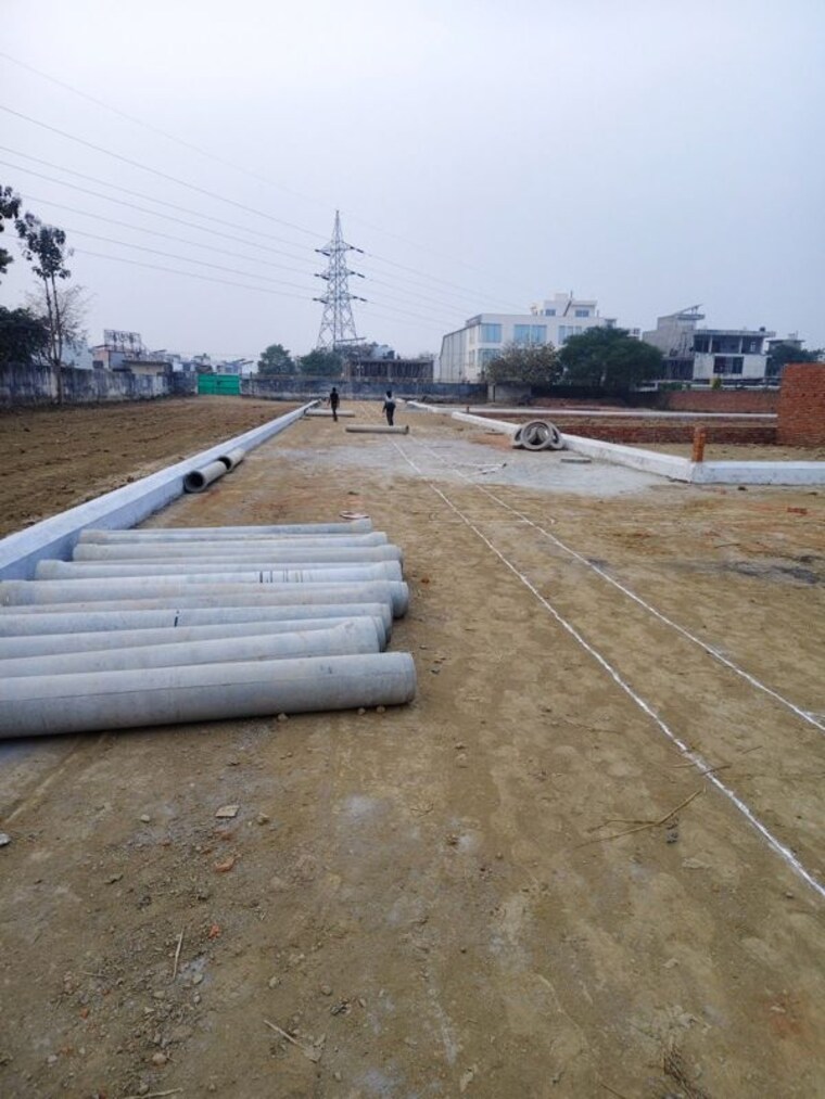undefined, jankipuram  1000 Sq.Ft. Plot In Jankipuram Lucknow 9983630