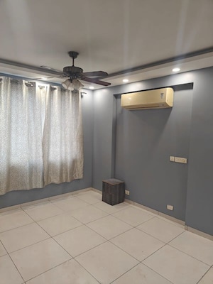 Bedroom in 4 BHK Apartment at Experion The Heart Song, Sector 108 – for Rent