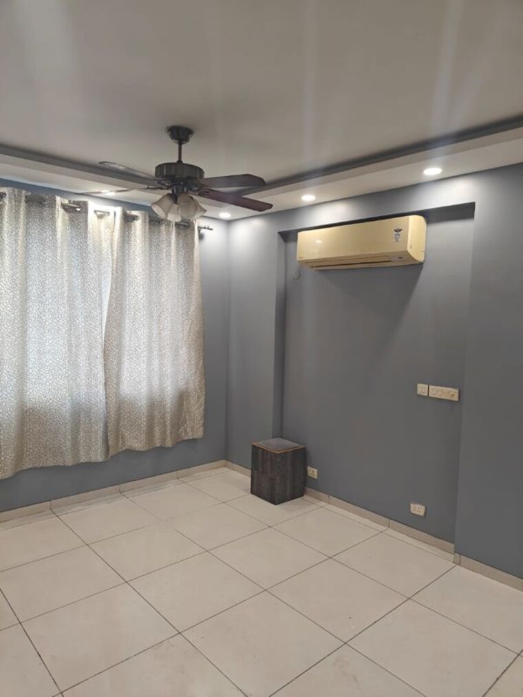 Bedroom, experion-the-heart-song 4 Bedroom 2631 Sq.Ft. Apartment In Sector 108 Gurgaon 9983710