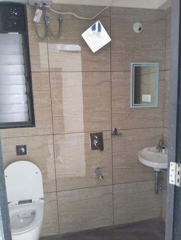 Bathroom in 2 BHK Apartment at Sushanku Avenue 36, Goregaon West – for Rent