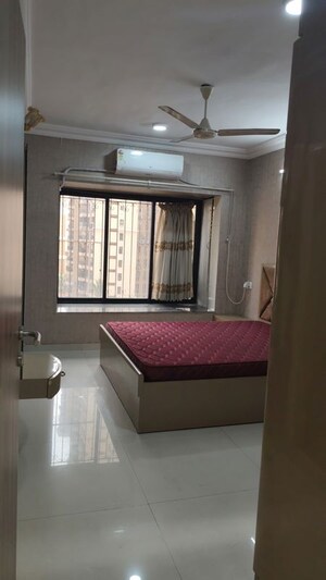 Bedroom in 2 BHK Apartment at K Raheja Raheja Classique, Andheri West – for Rent