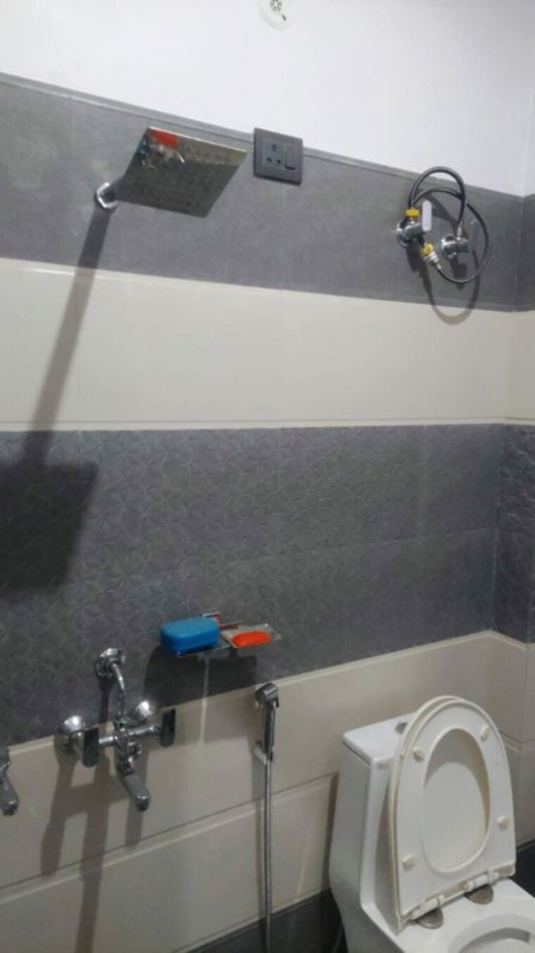 undefined, khargapur 1 Bedroom 600 Sq.Ft. Independent House In Khargapur Lucknow 9983861