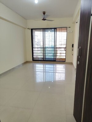 2 BHK Apartment For Rent in Gajra Bhoomi Symphony, Kopar Khairane