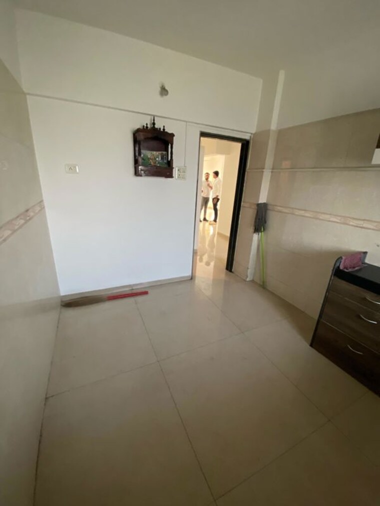 Room, dhruvatara-chs 2 Bedroom 750 Sq.Ft. Apartment In Ghatkopar East Mumbai 9983921