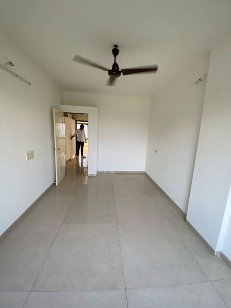 Room, dhruvatara-chs 2 Bedroom 750 Sq.Ft. Apartment In Ghatkopar East Mumbai 9983921