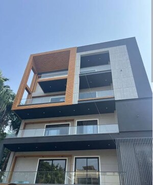 3.5 BHK Builder Floor For Sale in Sector 85