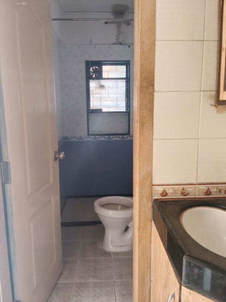 Bathroom, prajapati-park 3 Bedroom 1400 Sq.Ft. Apartment In Kopar Khairane Navi Mumbai 9983961