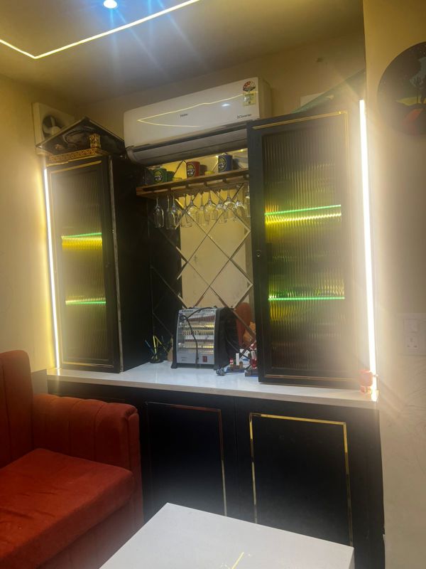 2 BHK Apartment For Rent in Windsor Paradise 2