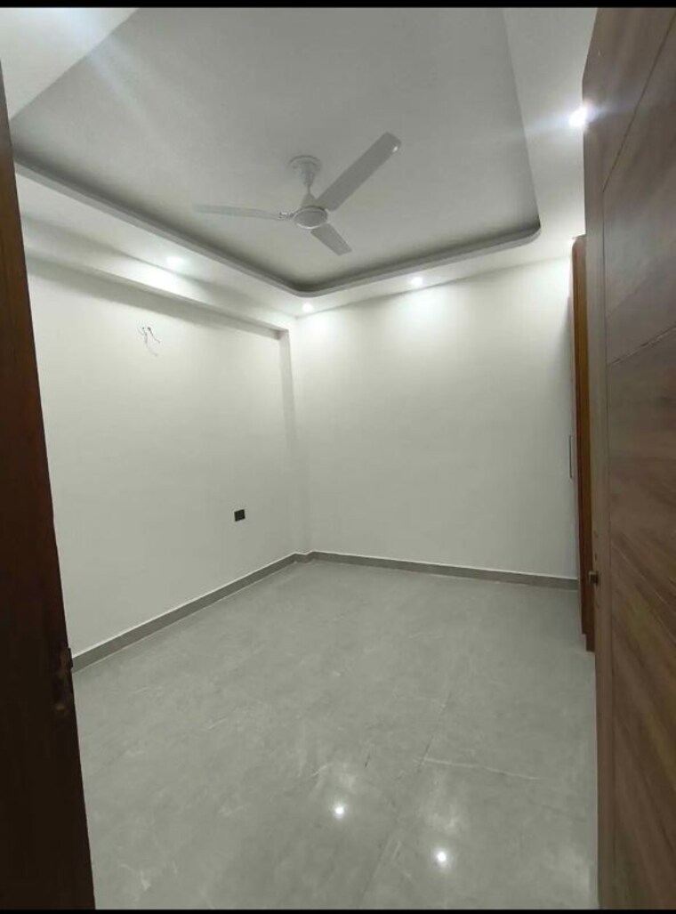 Room, chattarpur 1 Bedroom 500 Sq.Ft. Builder Floor In Chattarpur Delhi 9984117
