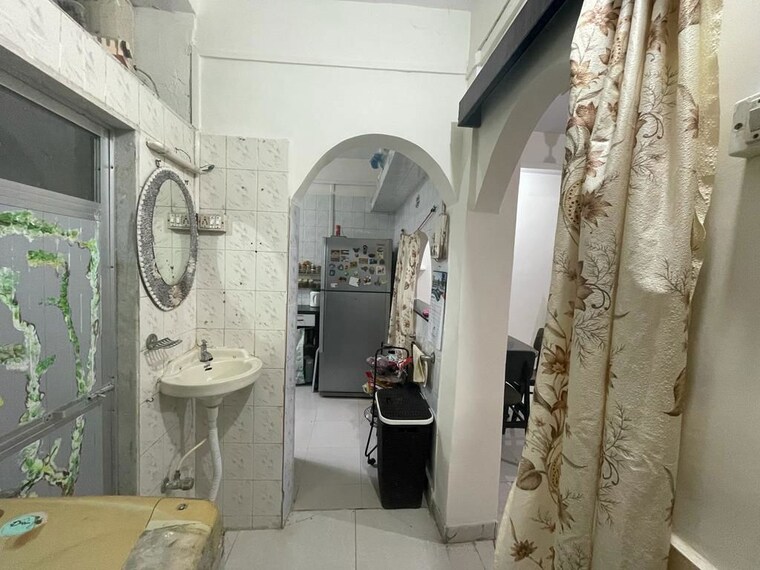 Bathroom, prashant vihar 2 Bedroom 478 Sq.Ft. Builder Floor In Prashant Vihar Delhi 9984039