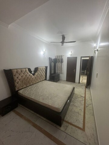Bedroom in 2 BHK Builder Floor at Saket – for Rent