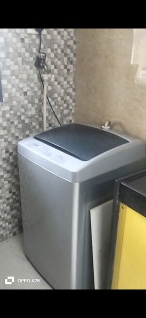 Furnished Amenities in 2 BHK Apartment at Kabra Aurum, Goregaon West – for Rent