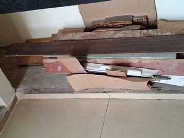 Furnished Amenities in 2.5 BHK Apartment at Mahagun Mywoods, Sector 16c Greater Noida – for Rent