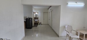 Room in 2.5 BHK Apartment at Magarpatta Nova, Mundhwa – for Sale