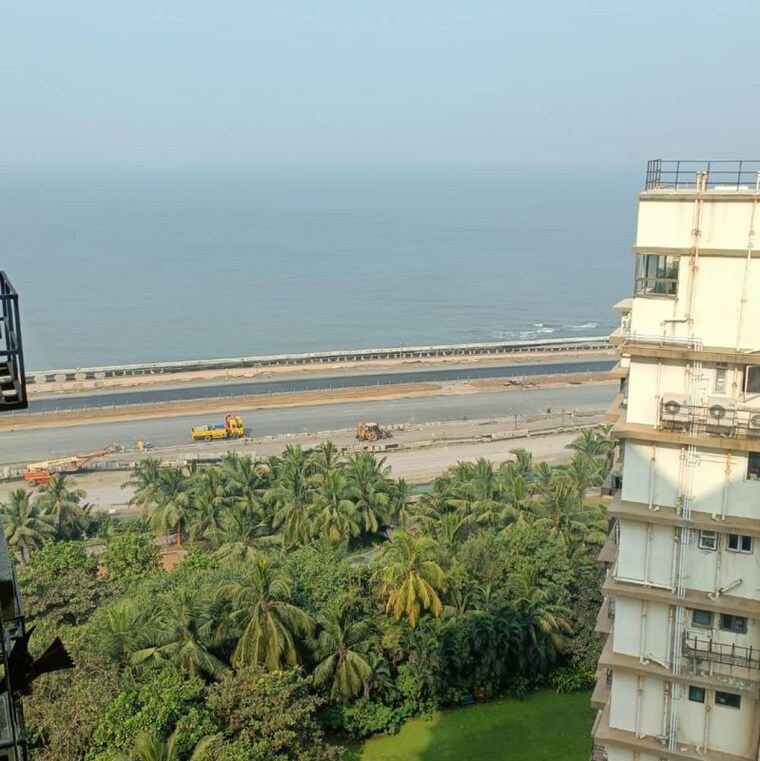 Exterior View, breach candy 3 Bedroom 1100 Sq.Ft. Apartment In Breach Candy Mumbai 9984277