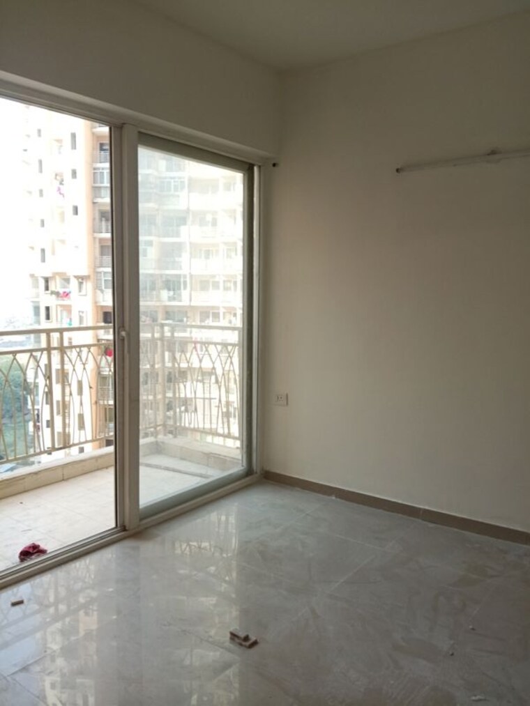 Room, mahagun-mywoods-iii 3 Bedroom 1225 Sq.Ft. Apartment In Sector 16c Greater Noida Greater Noida 9984410