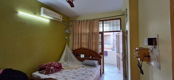 Room in 3 BHK Villa at Madan Mahal – for Sale