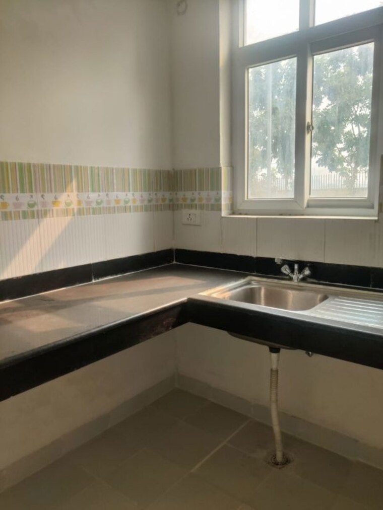 Kitchen, sector 21d 3 Bedroom 1625 Sq.Ft. Apartment In Sector 21d Faridabad 9984450