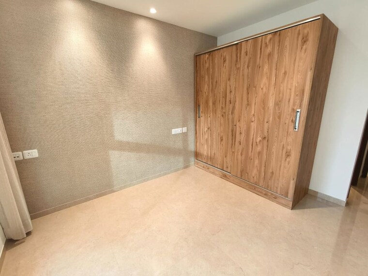 Room, hiranandani-highland 3 Bedroom 789 Sq.Ft. Apartment In Powai Mumbai 9984303