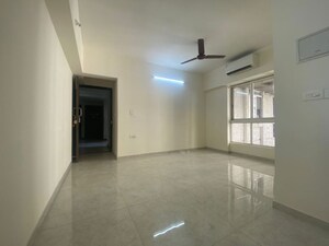 1 BHK Apartment For Rent in Lodha Amara, Kolshet Road