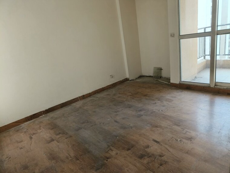 Room, jaypee-greens-kosmos 3 Bedroom 1000 Sq.Ft. Apartment In Sector 134 Noida 9984566