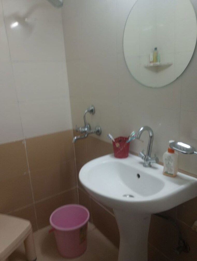 Bathroom, windsor-paradise-2 3 Bedroom 834 Sq.Ft. Apartment In Raj Nagar Extension Ghaziabad 9984676