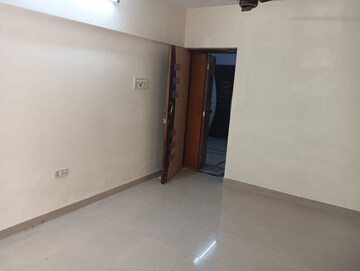 Room in 2 BHK Apartment at Velentine Tower, Goregaon East – for Sale