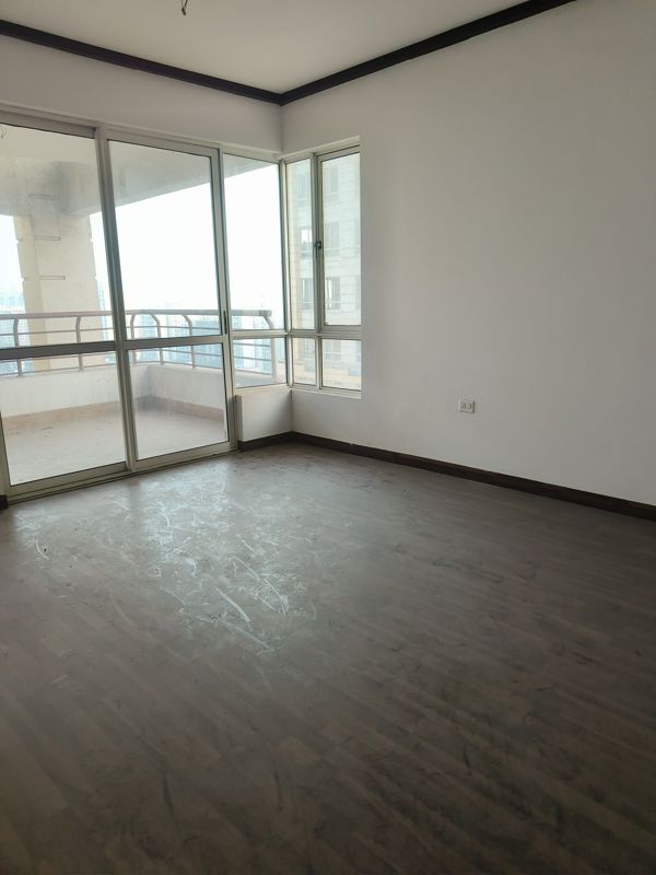 3 BHK + Servant Room 1666 Sq.Ft. Apartment in Jaypee Klassic Shaurya