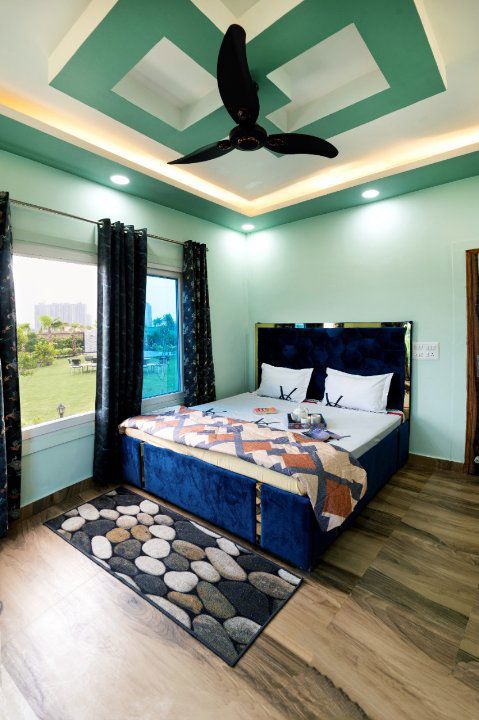 3 BHK + Extra Room 112 Sq.Mt. Independent House in RWA Apartments Sector 19