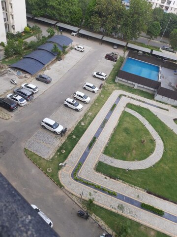 Master Plan in 3 BHK Apartment at Ansal API Celebrity Gardens, Sushant Golf City – for Rent