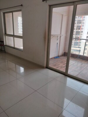 Room in 2 BHK Apartment at Bavdhan – for Rent