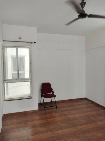 Room in 2 BHK Apartment at Bavdhan – for Rent