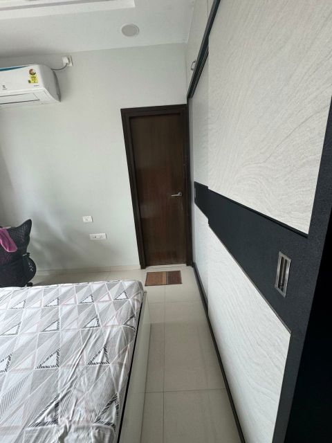 1 BHK Apartment For Sale in Marathon Eminence