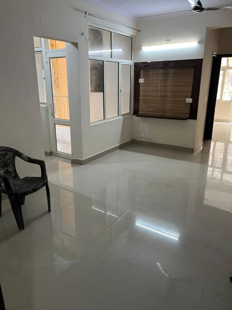 Living Room, windsor-paradise-2 2 Bedroom 995 Sq.Ft. Apartment In Raj Nagar Extension Ghaziabad 9984810