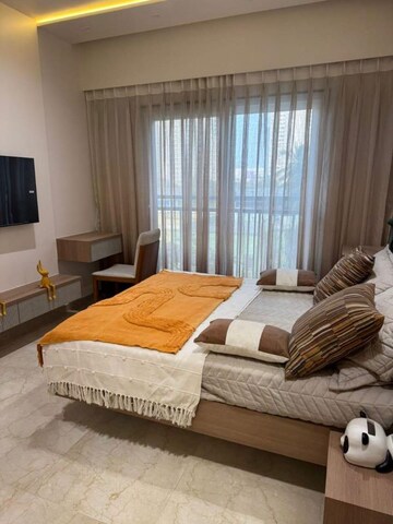 Bedroom in 2 BHK Apartment at Shapoorji Pallonji BKC 28, Bandra East – for Rent