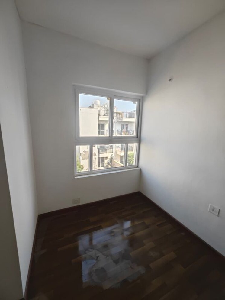 Room, bptp-park-elite-floors 3 Bedroom 1200 Sq.Ft. Builder Floor In Sector 85 Faridabad 9984866