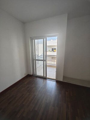 Room in 3 BHK Builder Floor at BPTP Park Elite Floors, Sector 85 – for Sale