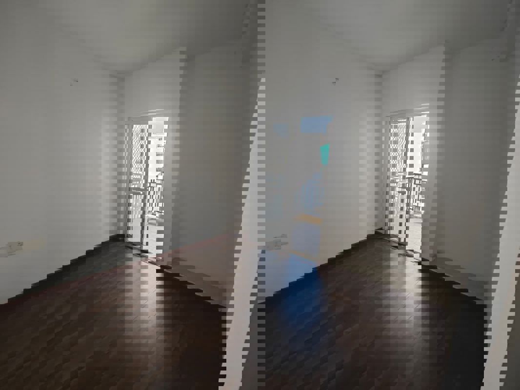 3 BHK + Extra Room 1200 Sq.Ft. Builder Floor in BPTP Park Elite Floors