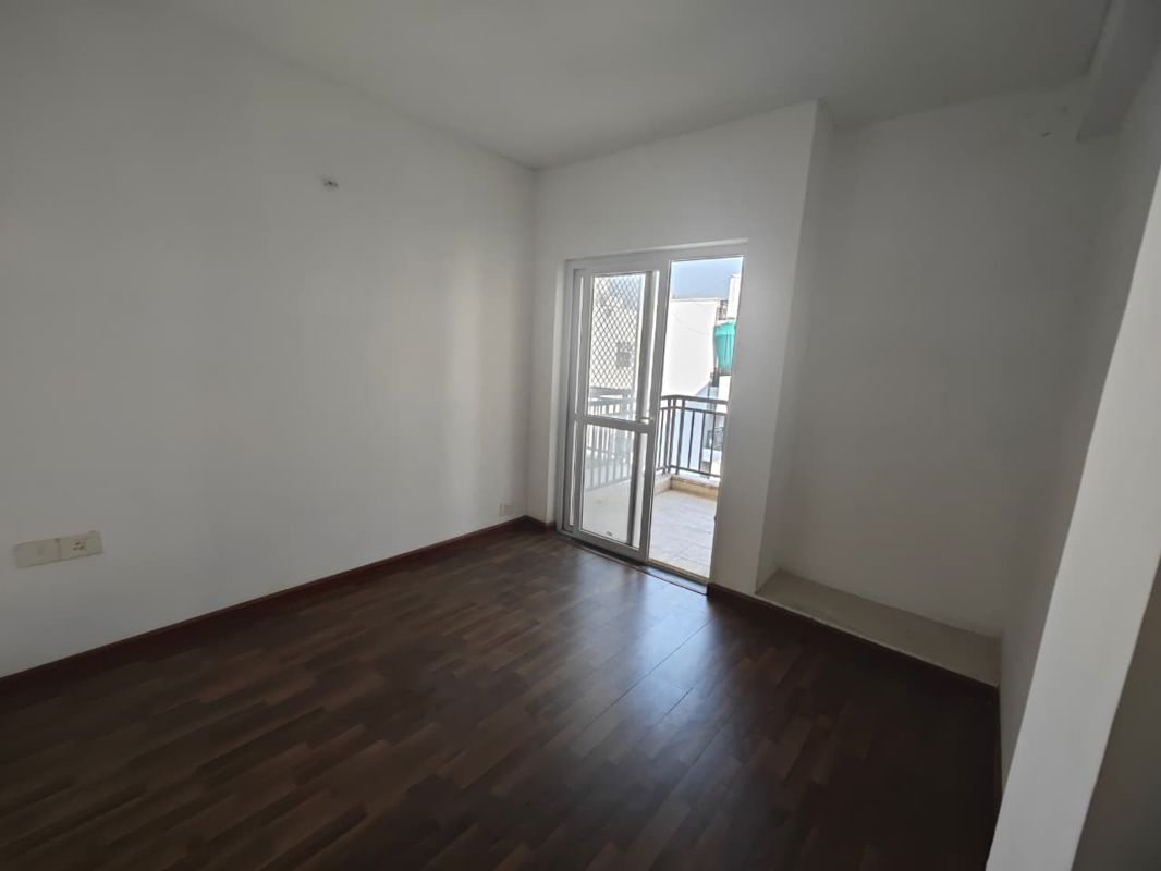 3 BHK + Extra Room Builder Floor For Sale in BPTP Park Elite Floors