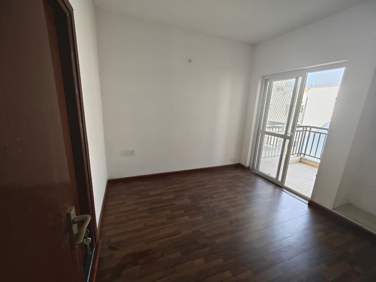 Room, bptp-park-elite-floors 3 Bedroom 1200 Sq.Ft. Builder Floor In Sector 85 Faridabad 9984866