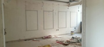 Room in 4 BHK Apartment at Apex The Florus, Vasundhara Sector 16 – for Sale