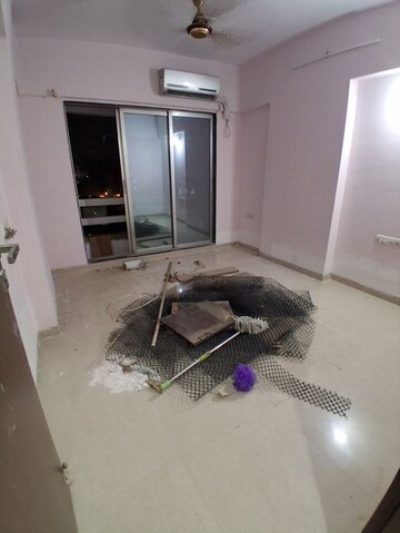 Furnished Amenities in 2 BHK Apartment at Bhakti Heights Tilak Nagar, Tilak Nagar – for Rent