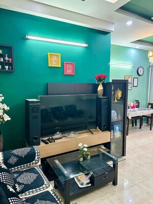 Master Bedroom in 3 BHK Apartment at Windsor Paradise 2, Raj Nagar Extension – for Rent