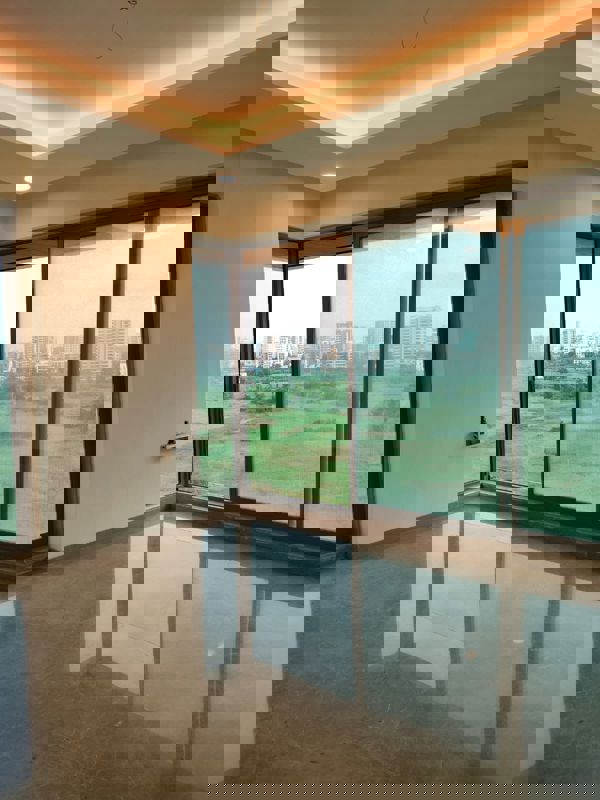 3 BHK 1650 Sq.Ft. Apartment in Lotus Aurus