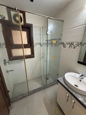 Bathroom in 3 BHK Builder Floor at Green Park – for Rent