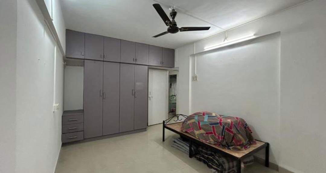 2 BHK 1000 Sq.Ft. Apartment in Kumar Mahatma Society