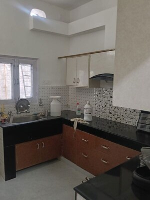 Kitchen in 4 BHK Builder Floor at Sector 34 – for Rent