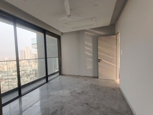 Room in 4 BHK Apartment at Akshar One Akshar, Sanpada – for Rent